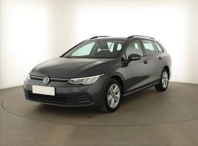 Volkswagen Golf - 2021