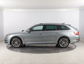 Škoda Superb - 2021