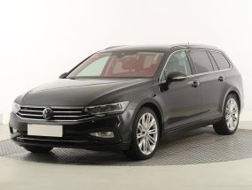 Volkswagen Passat - 2022