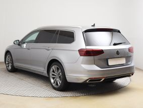 Volkswagen Passat - 2020