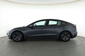 Tesla Model 3 - 2021