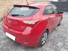 Hyundai i30 - 2012