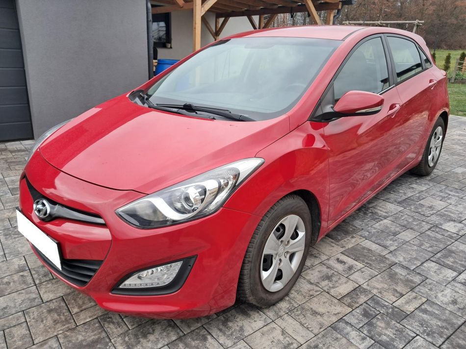 Hyundai i30 - 2012