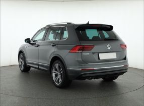 Volkswagen Tiguan - 2019