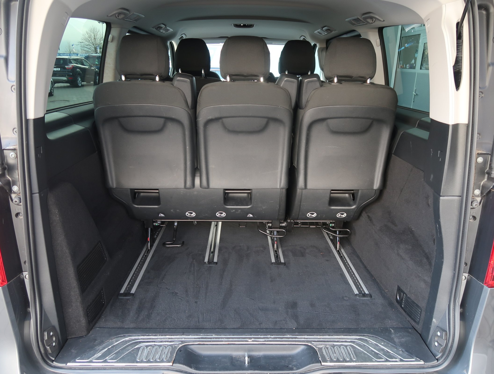 Mercedes-Benz V - 2022