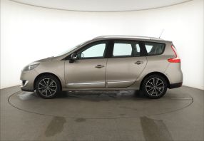 Renault Grand Scenic - 2012