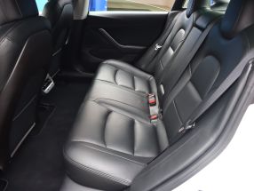 Tesla Model 3 - 2019