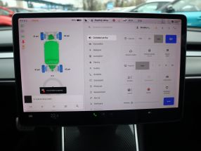 Tesla Model 3 - 2019