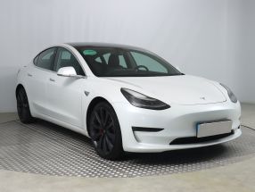 Tesla Model 3 - 2019