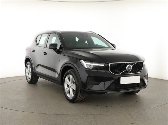 Volvo XC40 2024