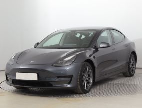Tesla Model 3 - 2021