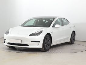 Tesla Model 3 - 2020
