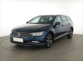 Volkswagen Passat - 2023