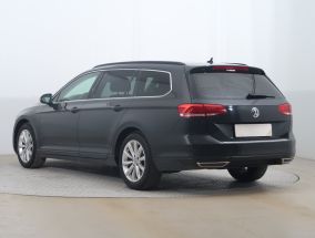 Volkswagen Passat - 2016
