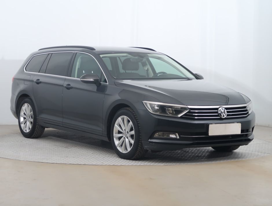 Volkswagen Passat - 2016