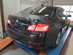 BMW 5 - 2012
