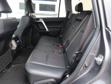 Toyota Land Cruiser - 2023