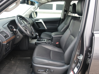 Toyota Land Cruiser - 2023