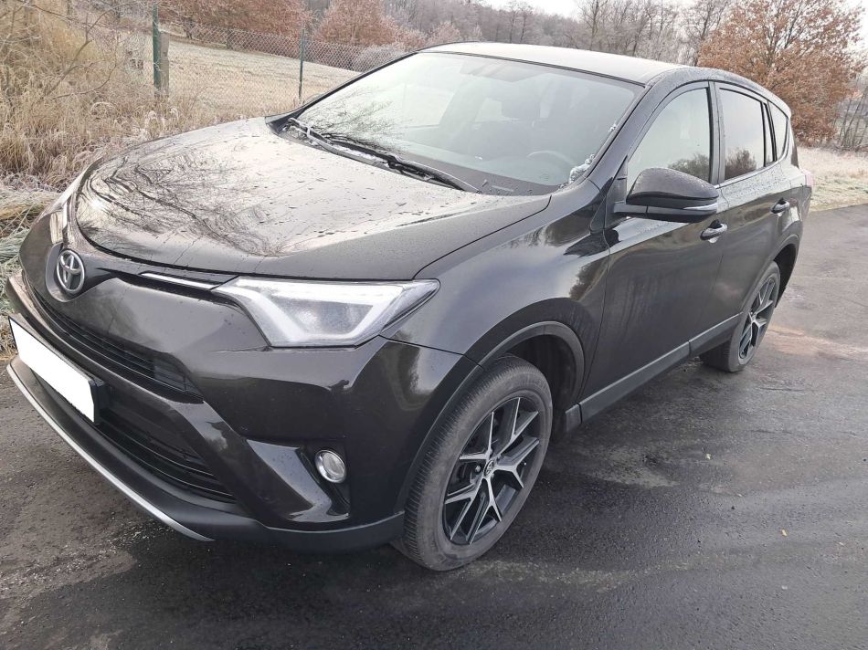 Toyota RAV 4 - 2017