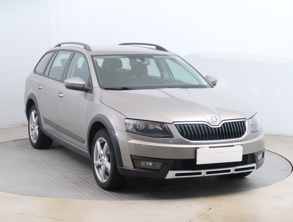 Skoda Octavia Scout - 2016