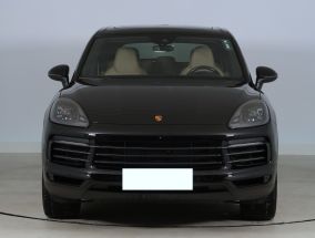 Porsche Cayenne - 2022