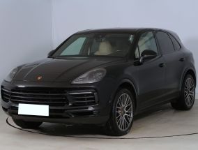 Porsche Cayenne - 2022
