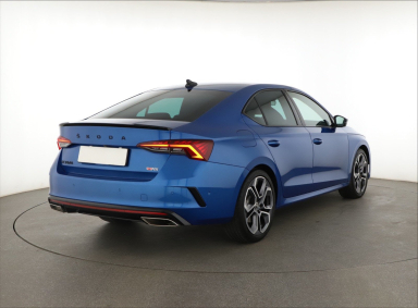 Škoda Octavia - 2023