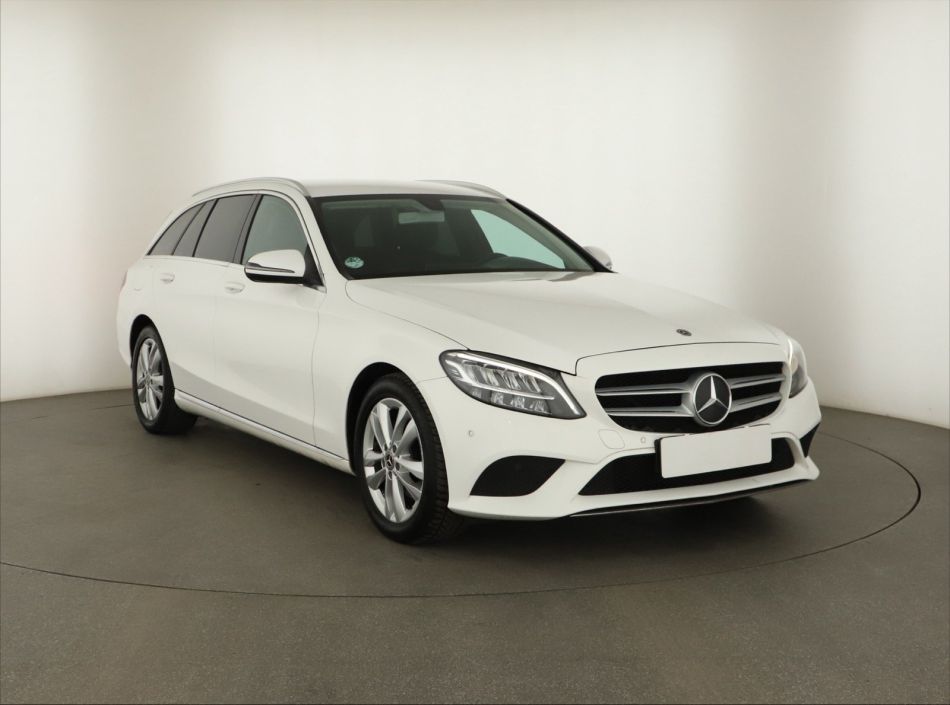 Mercedes-Benz C - 2019