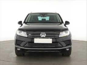 Volkswagen Touareg - 2015