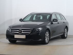 Mercedes-Benz E - 2017