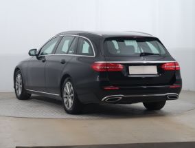 Mercedes-Benz E - 2017