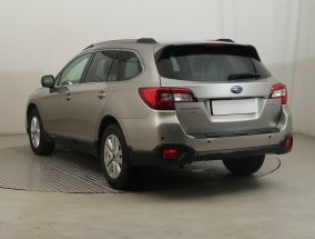 Subaru Outback - 2016