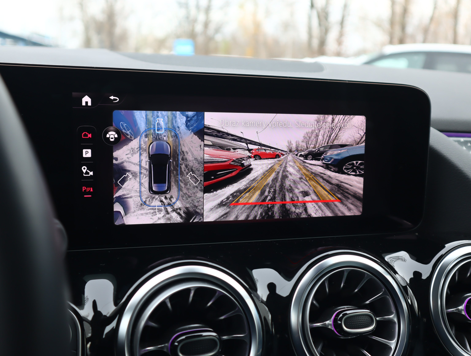 Mercedes-Benz GLA - 2024