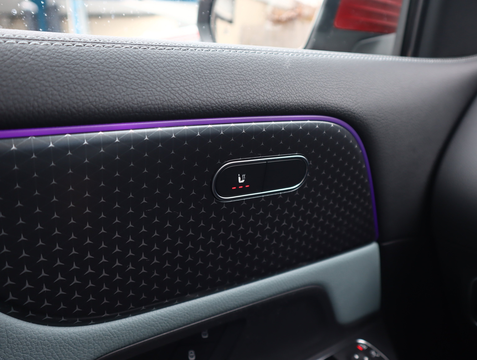 Mercedes-Benz GLA - 2024