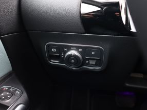 Mercedes-Benz GLA - 2024