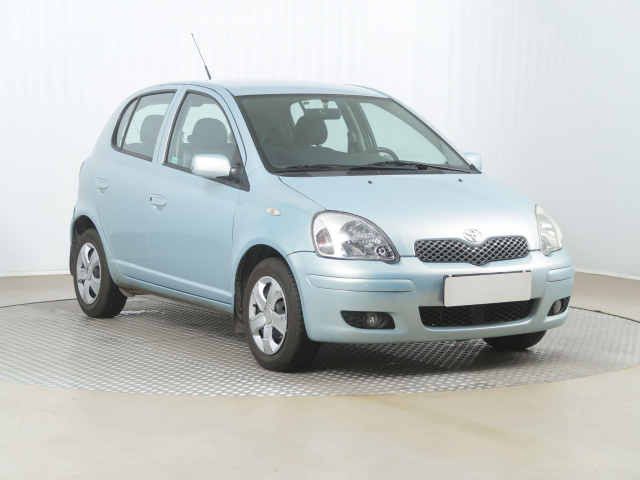 Toyota Yaris 2004