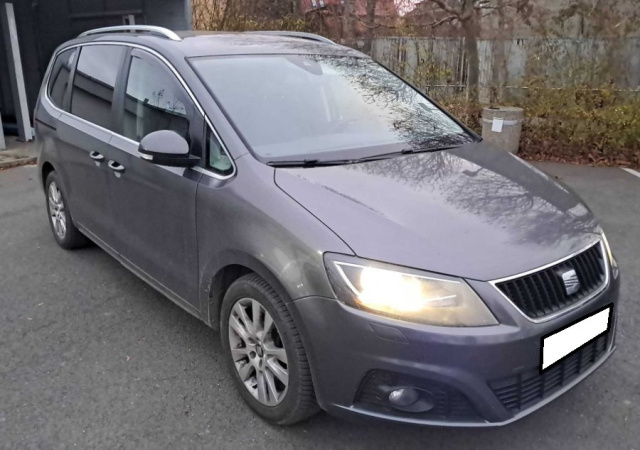 Seat Alhambra 2015
