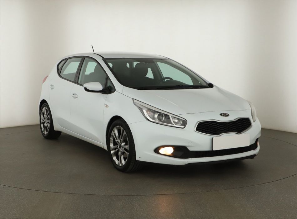 Kia Ceed - 2012