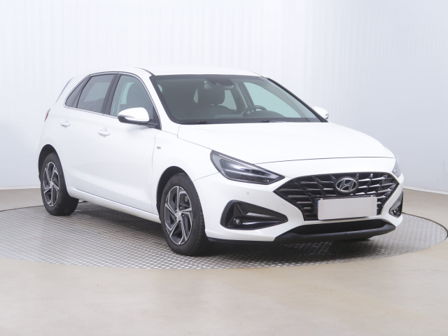 Hyundai i30 2022
