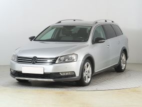 Volkswagen Passat - 2012