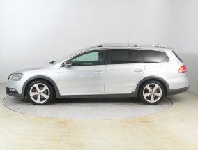 Volkswagen Passat - 2012