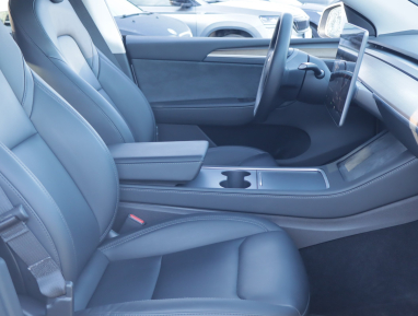 Tesla Model Y - 2022