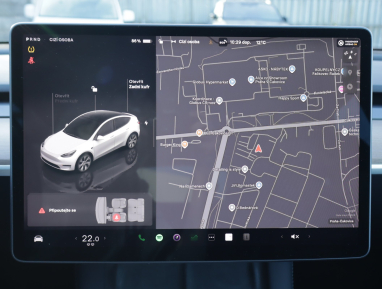 Tesla Model Y - 2022