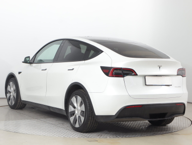 Tesla Model Y - 2022