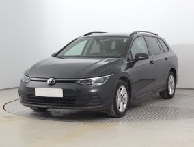 Volkswagen Golf - 2021