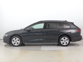 Volkswagen Golf - 2021