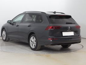 Volkswagen Golf - 2021