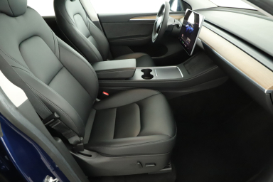 Tesla Model Y - 2022