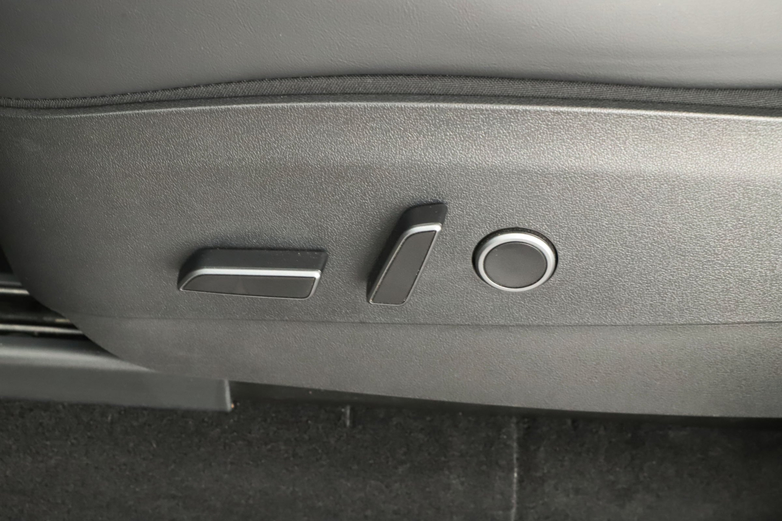 Tesla Model Y - 2022