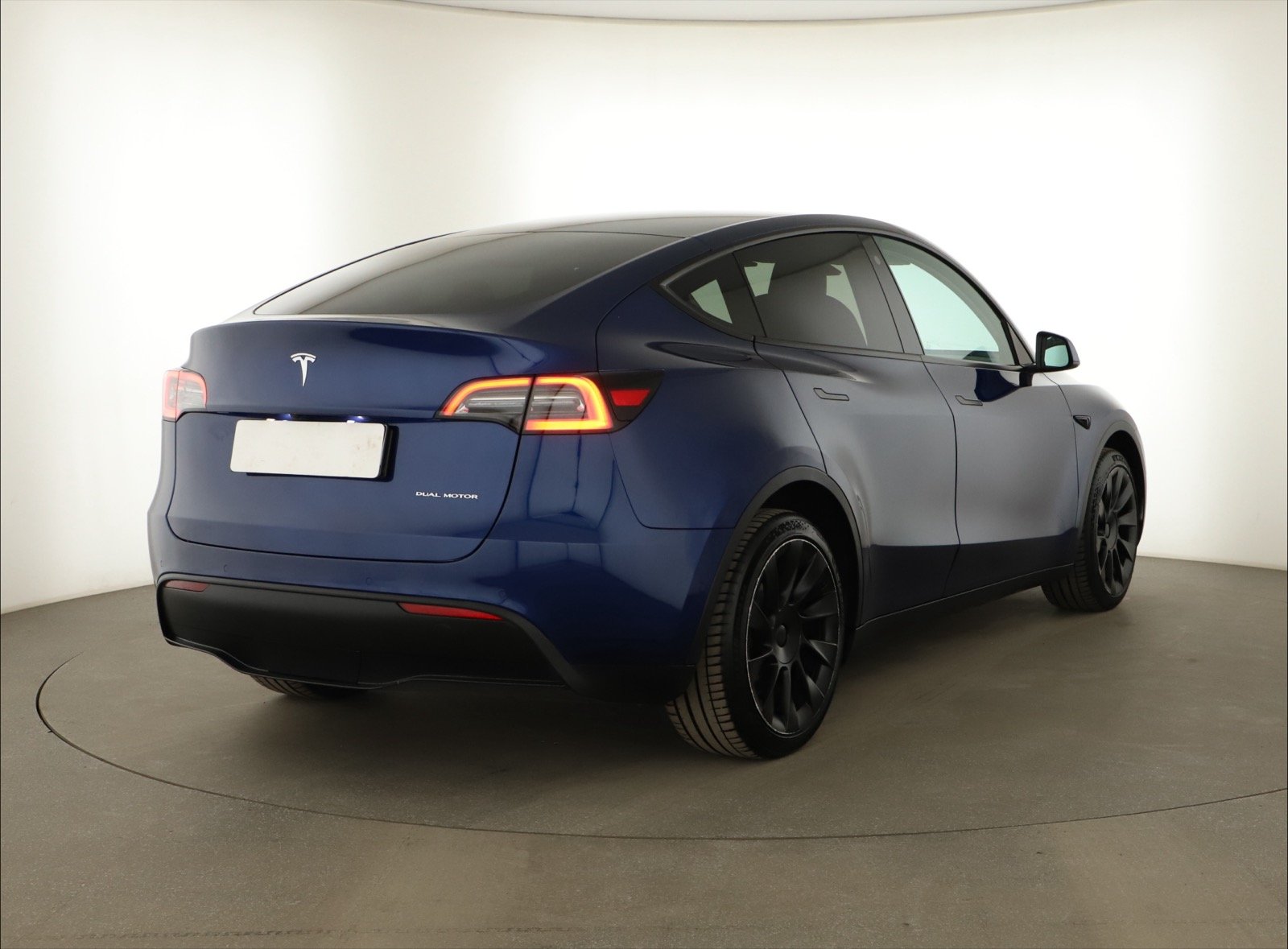 Tesla Model Y - 2022